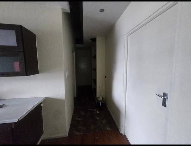 1 BEDROOM PROPERTY TO RENT IN BRAAMFONTEIN